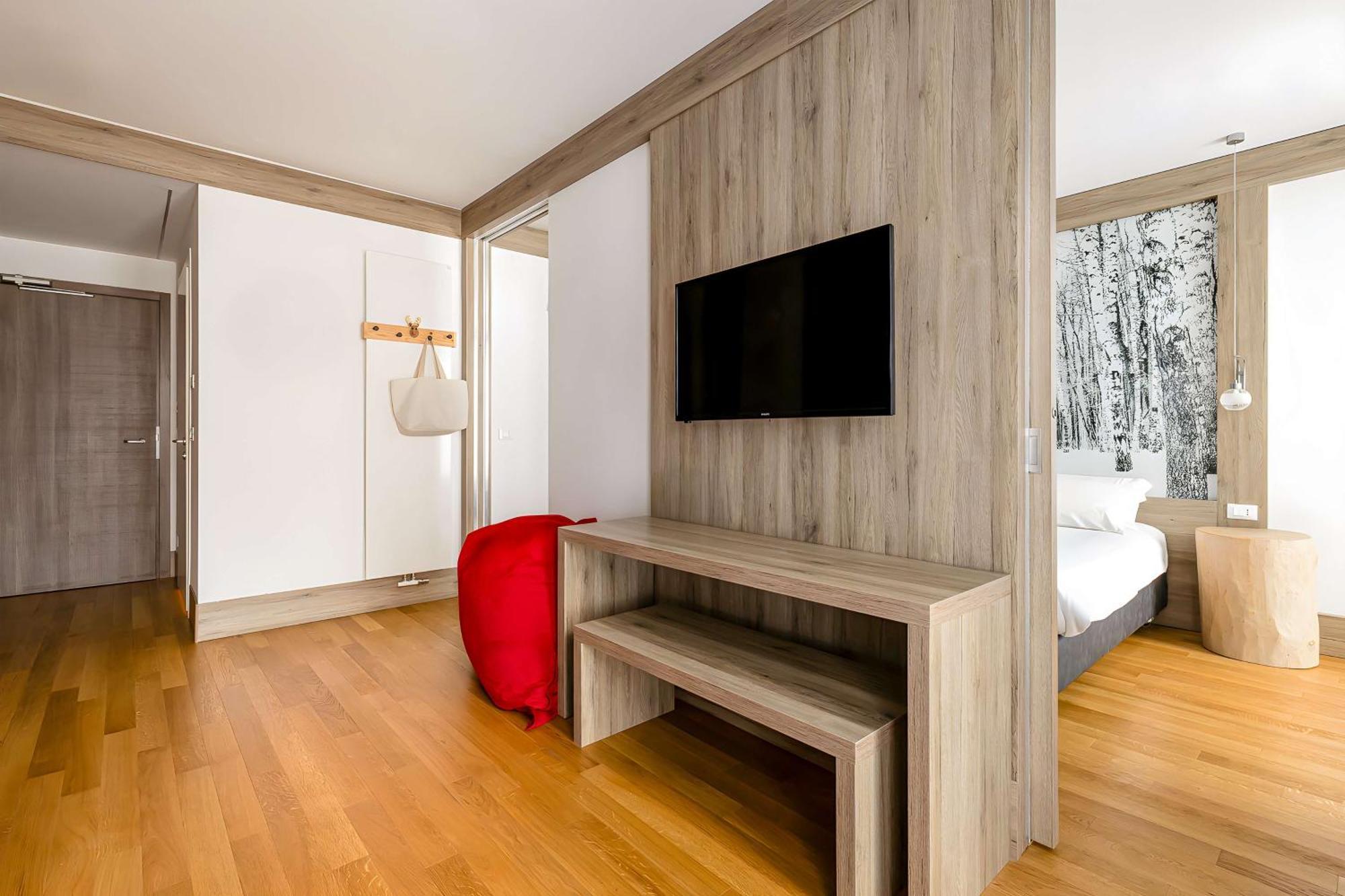 Nh Collection Alagna Mirtillo Rosso Экстерьер фото