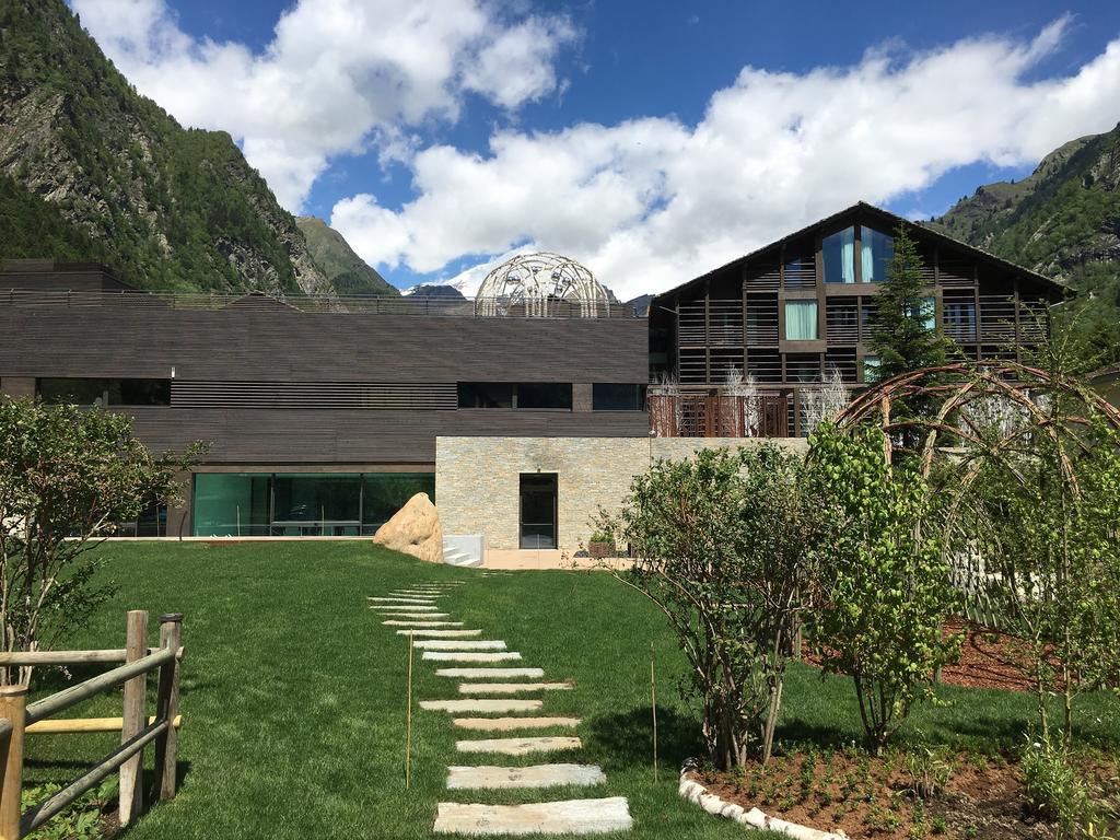 Nh Collection Alagna Mirtillo Rosso Экстерьер фото