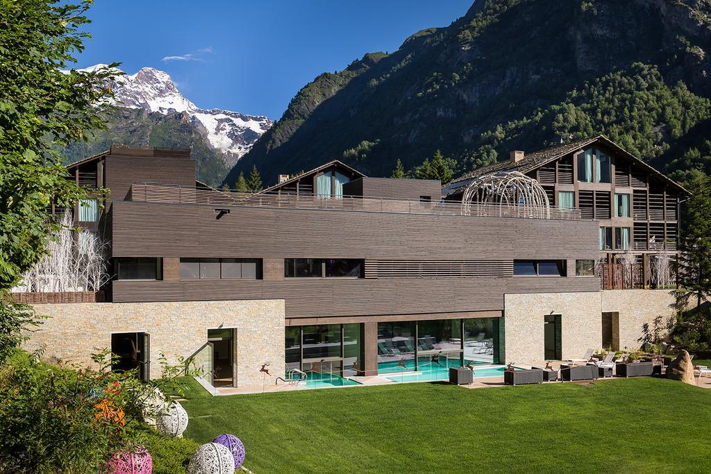 Nh Collection Alagna Mirtillo Rosso Экстерьер фото